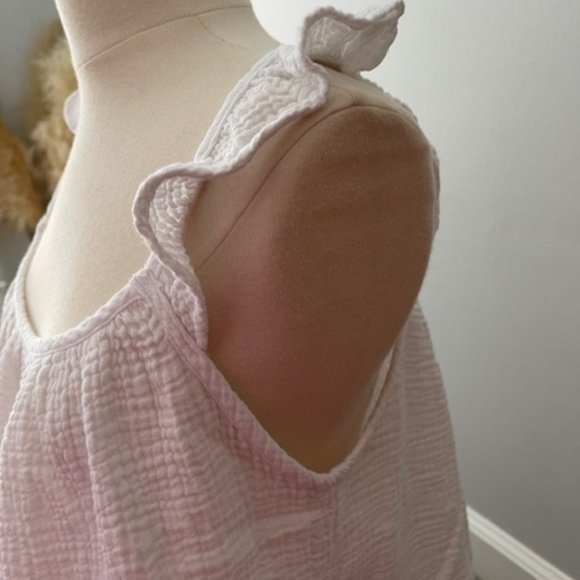 Crop Flowy Top - Picture 2 of 2